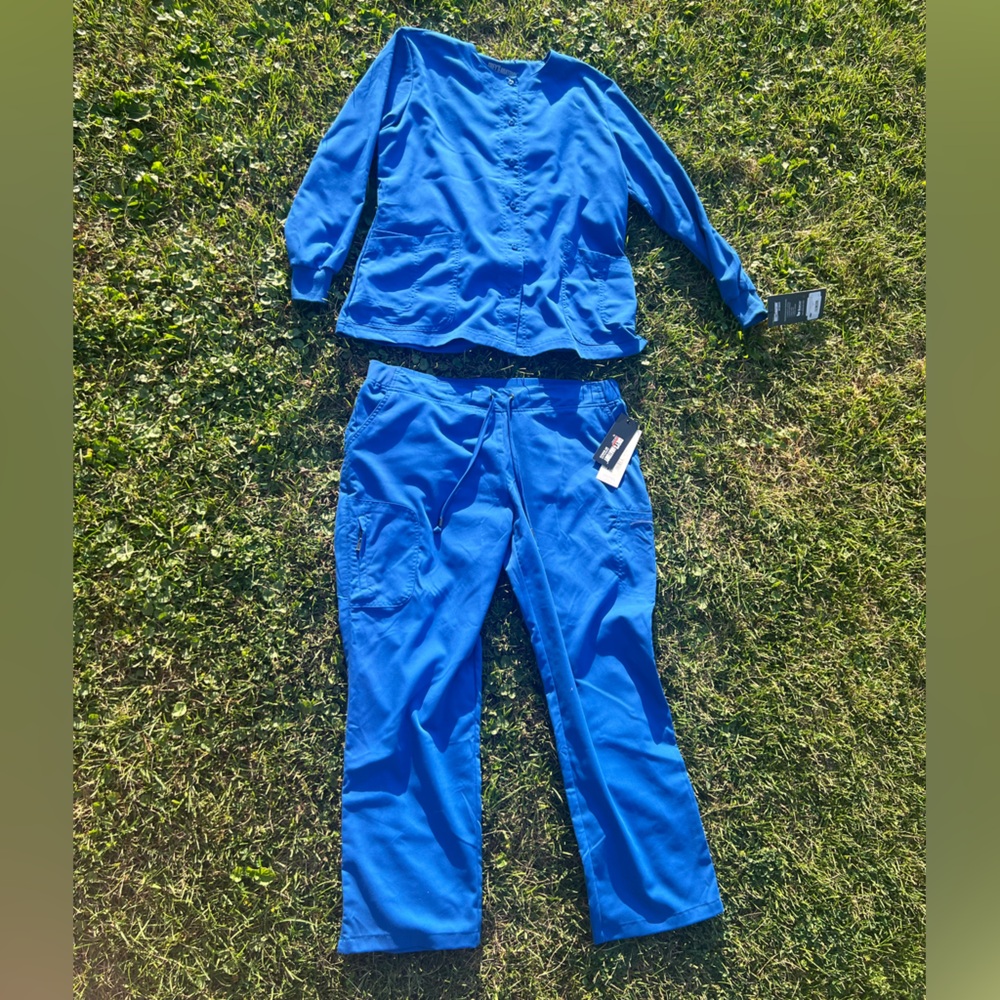 Grey’s Anatomy New Scrubs Set
